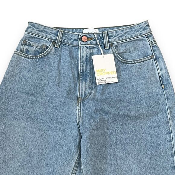 NWT GANNI Misy Cropped Relaxed Straight High Rise Jeans Size 28 Light Blue Stone - Picture 4 of 13